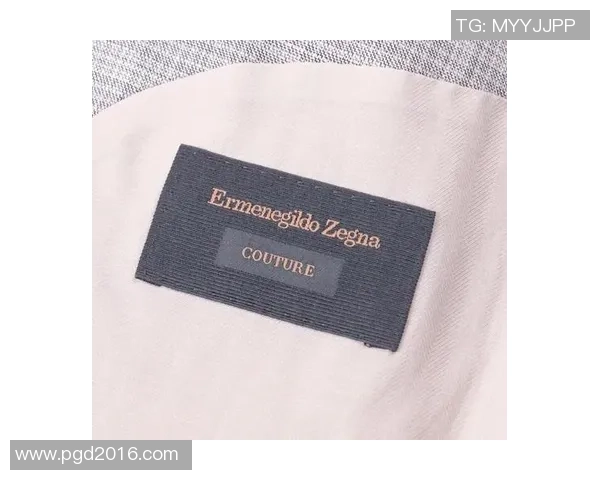 足球明星杰尼亚男装引领时尚潮流展现运动与优雅完美结合