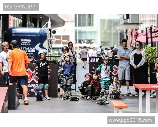 聚焦滑板文化：探索北京滑板队的力量与激情之旅